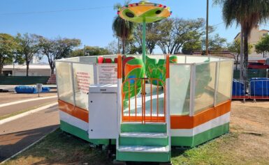 Mini Crazy Dance / Perdido no Espaço